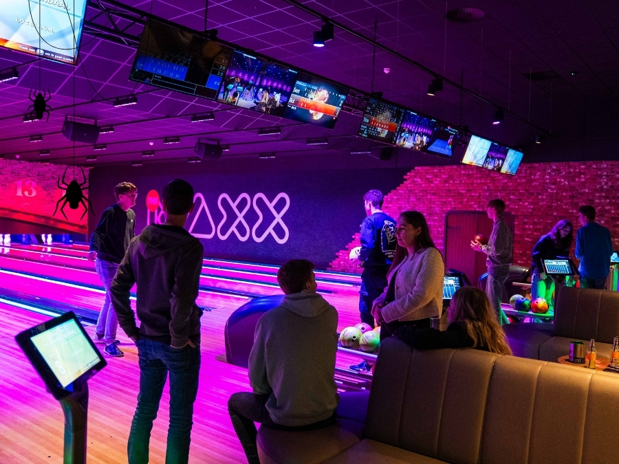 1,5 uur Hyper Bowlen bij The Maxx Veenendaal